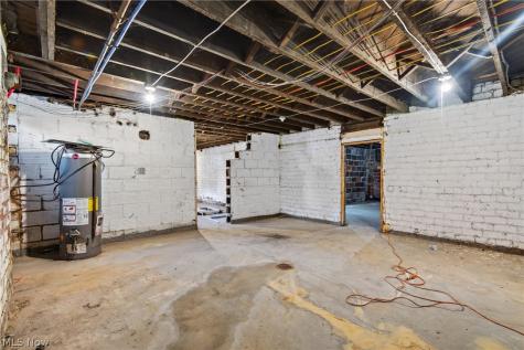 1232 Logan Avenue NW Canton OH 44703