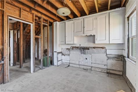 1232 Logan Avenue NW Canton OH 44703