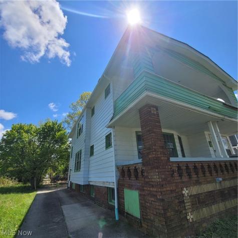3645 E 153rd Street Cleveland OH 44120