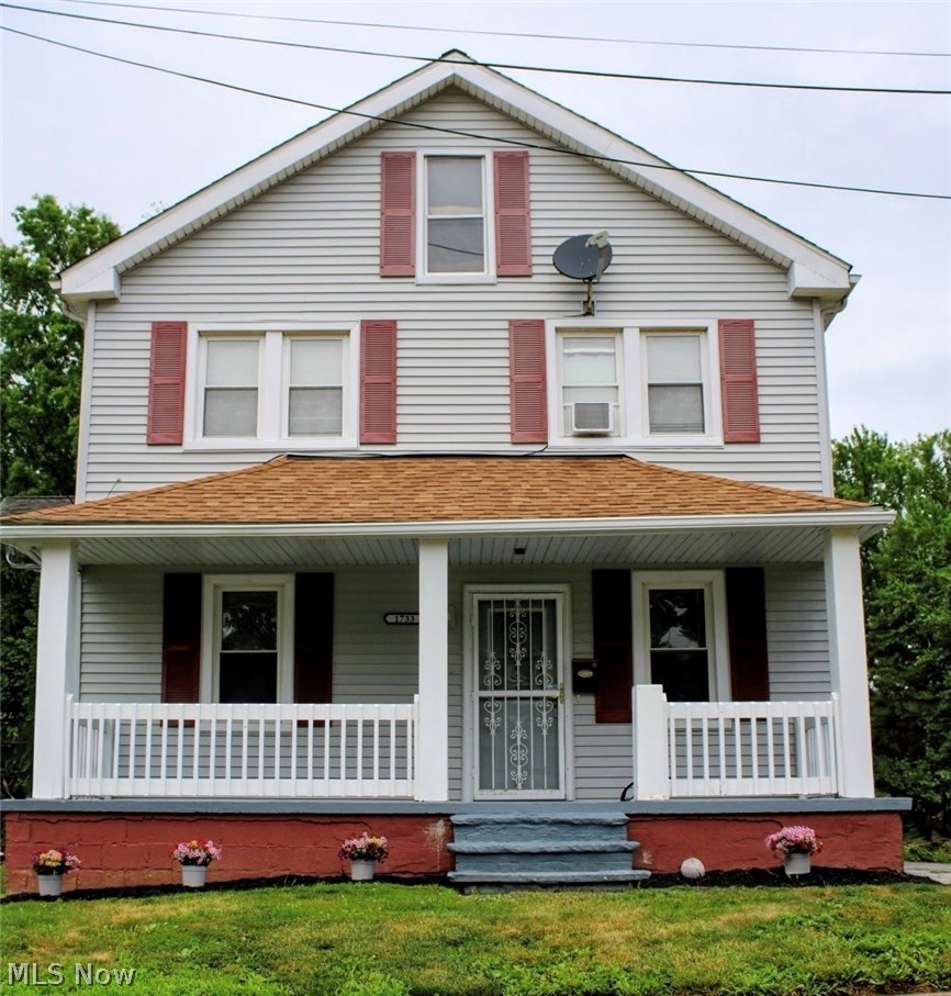 1733 Robindale Street Wickliffe OH 44092