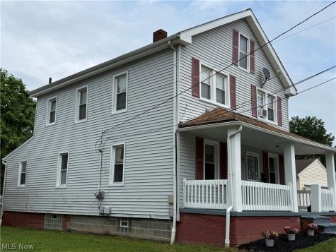 1733 Robindale Street Wickliffe OH 44092