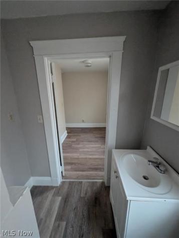 1733 Robindale Street Wickliffe OH 44092