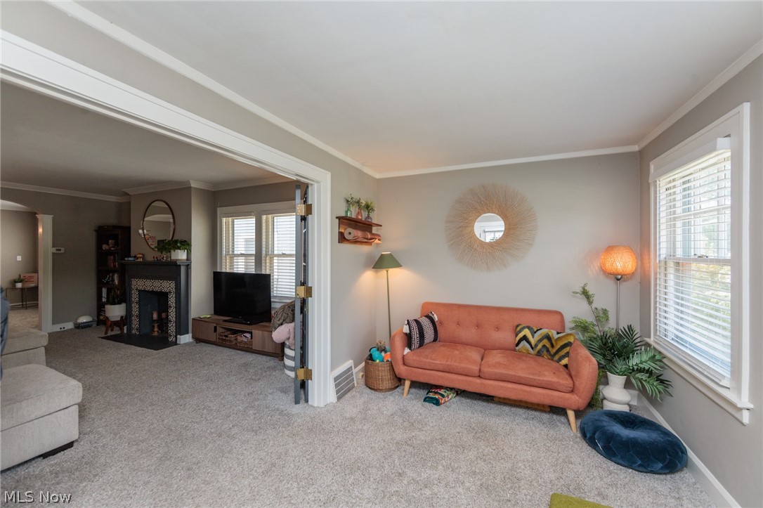 15539 Delaware Avenue Lakewood OH 44107