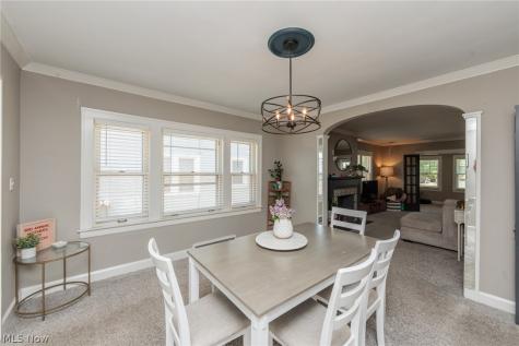 15539 Delaware Avenue Lakewood OH 44107