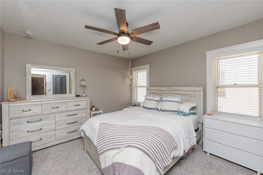15539 Delaware Avenue Lakewood OH 44107