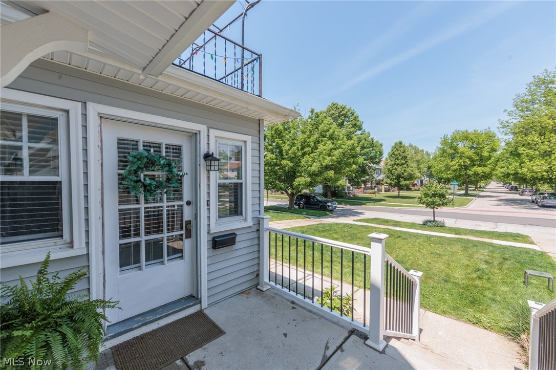 15539 Delaware Avenue Lakewood OH 44107