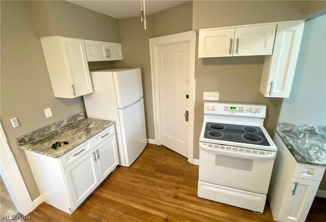 15539 Delaware Avenue Lakewood OH 44107