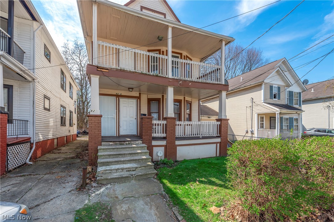 8206 Crumb Avenue Cleveland OH 44103