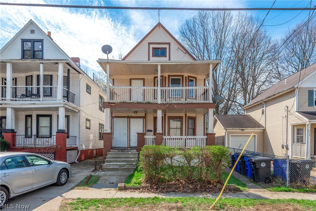 8206 Crumb Avenue Cleveland OH 44103