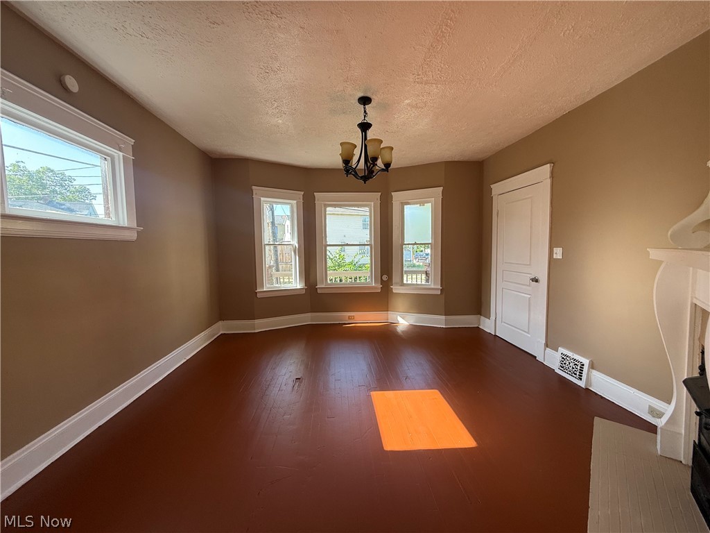 8206 Crumb Avenue Cleveland OH 44103