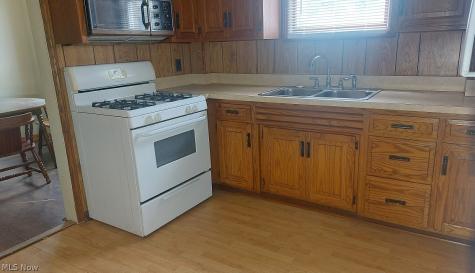 112 Woodmont Avenue Avenue Steubenville OH 43952
