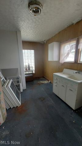 112 Woodmont Avenue Avenue Steubenville OH 43952