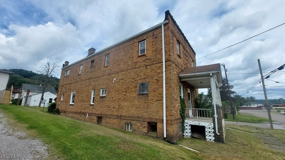 112 Woodmont Avenue Avenue Steubenville OH 43952