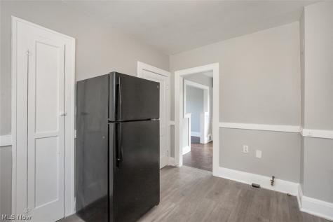 14112 Edgewood Avenue Cleveland OH 44128