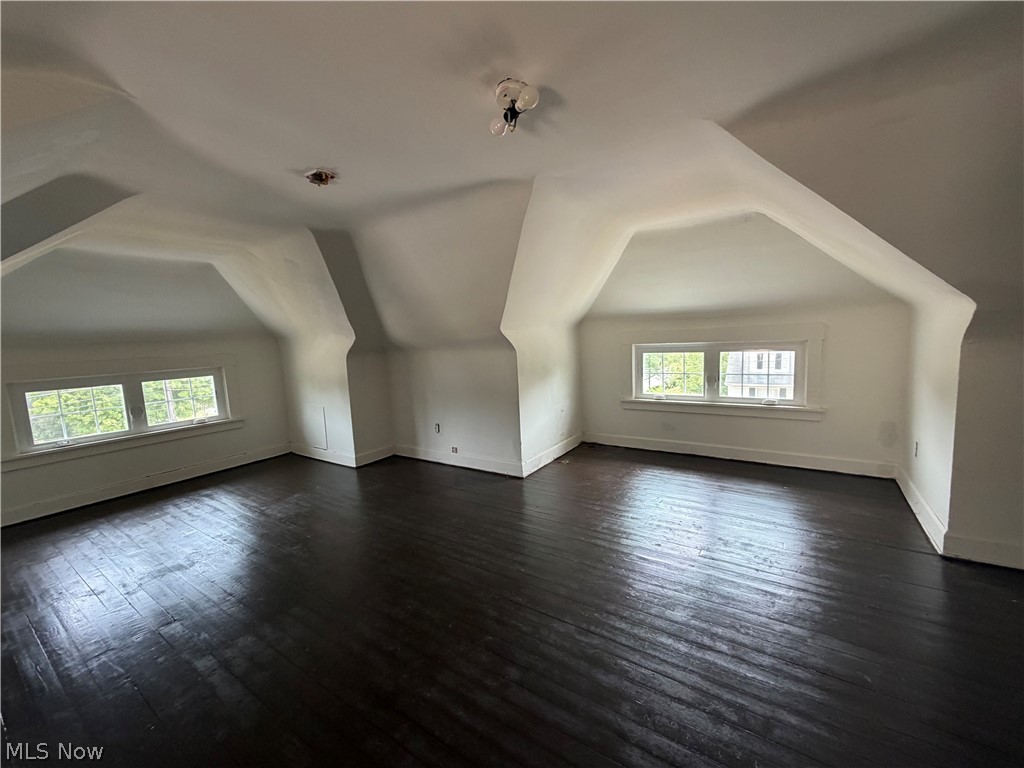 2272 S Taylor Road Cleveland Heights OH 44118