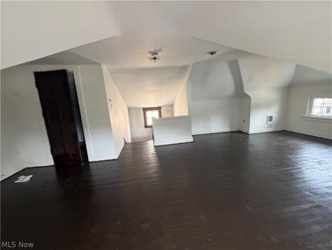 2272 S Taylor Road Cleveland Heights OH 44118