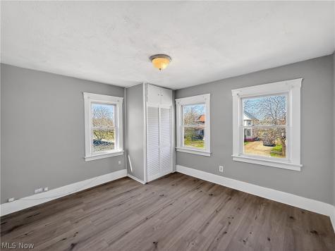 1850 E 32nd Street Lorain OH 44055