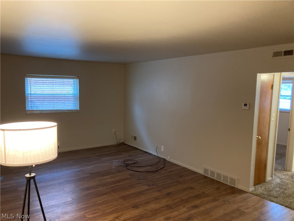 17876 Lake Shore Boulevard Cleveland OH 44119