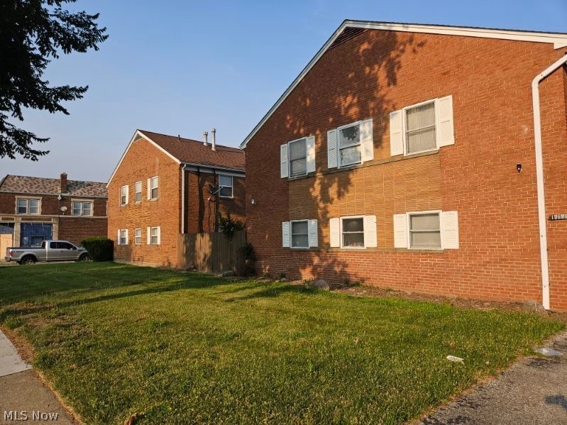 17876 Lake Shore Boulevard Cleveland OH 44119