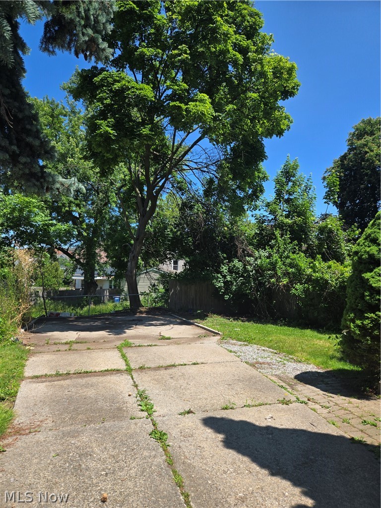 3312 Colburn Avenue Cleveland OH 44109