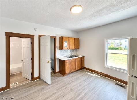 3611 E 116th Street Cleveland OH 44105