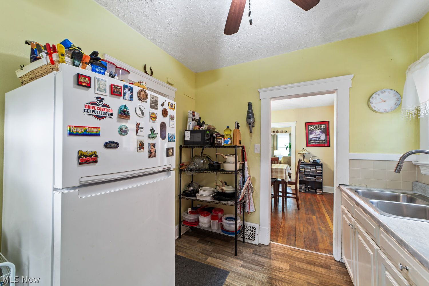 1325 W 110 Street Cleveland OH 44102