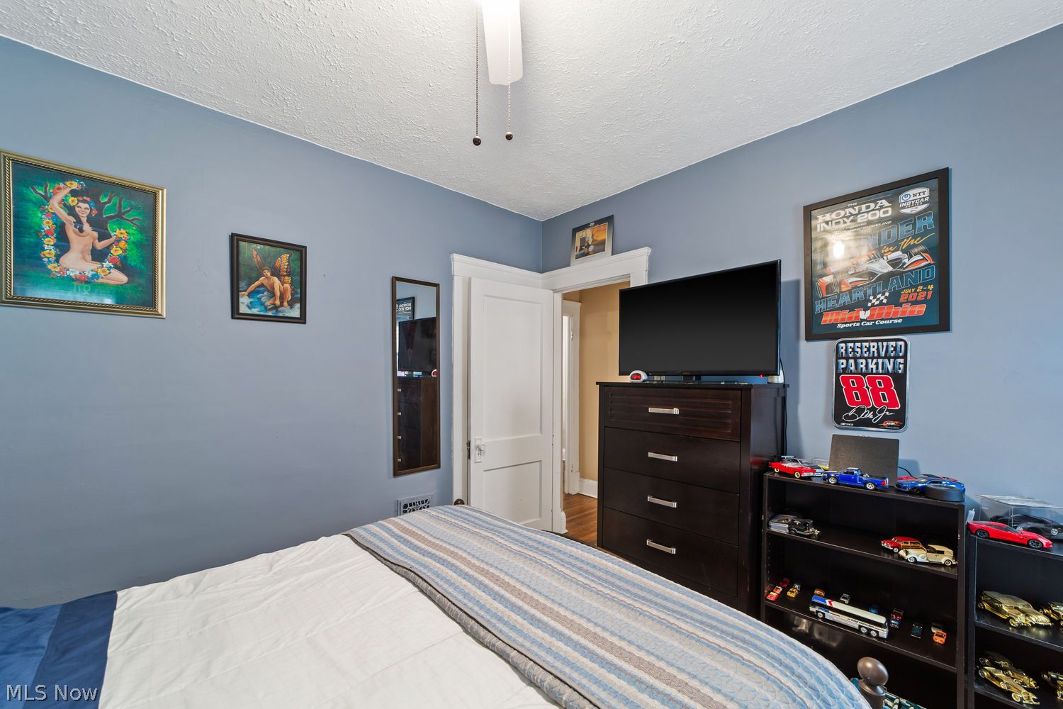 1325 W 110 Street Cleveland OH 44102