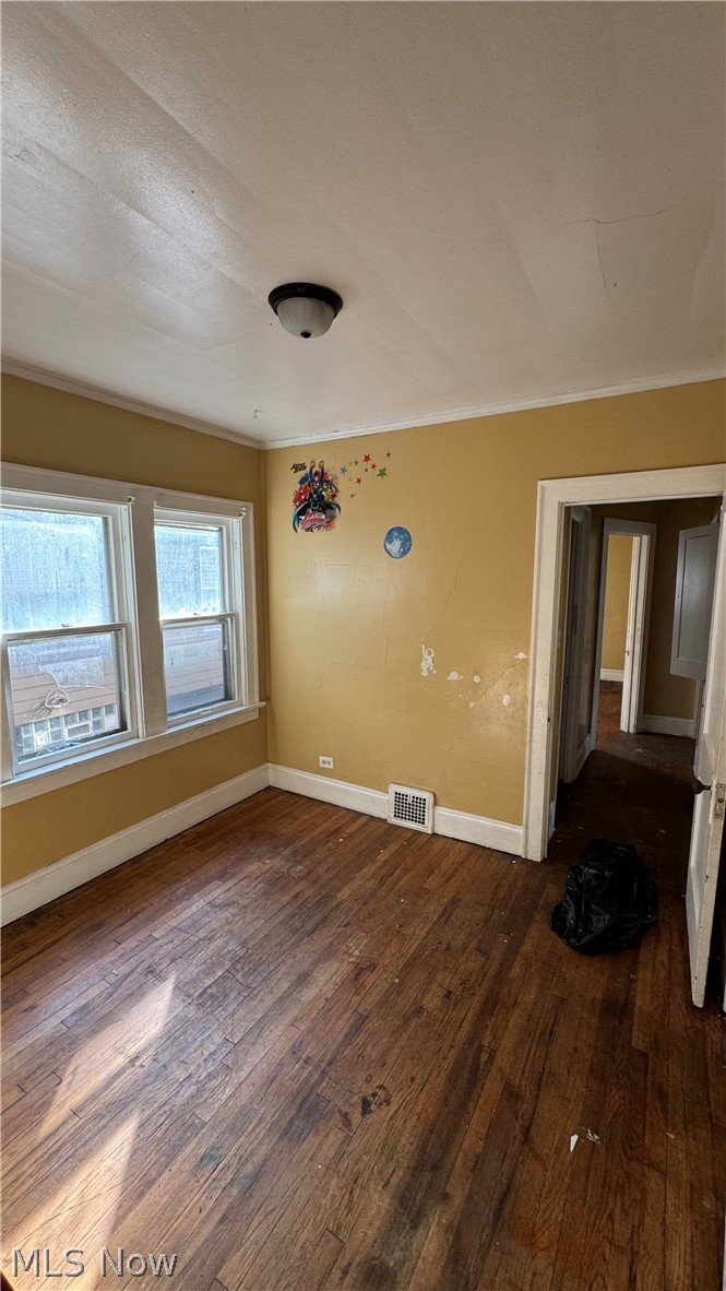 16003 Huntmere Avenue Cleveland OH 44110