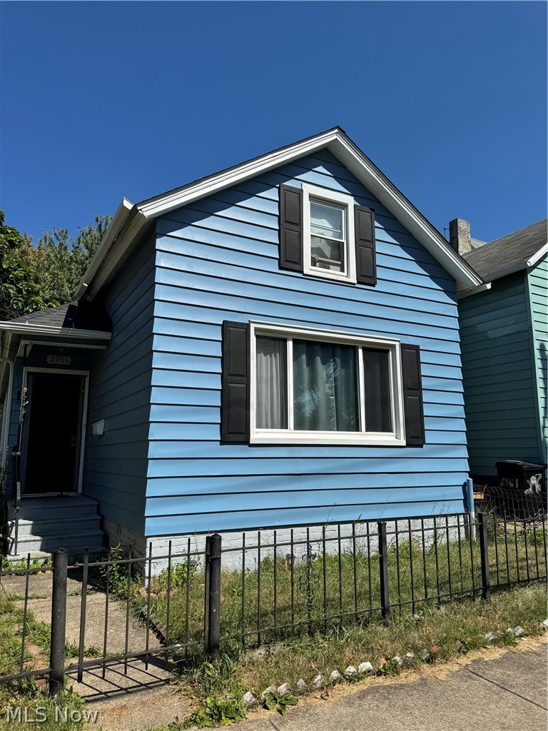 2751 W 32nd Street Cleveland OH 44113