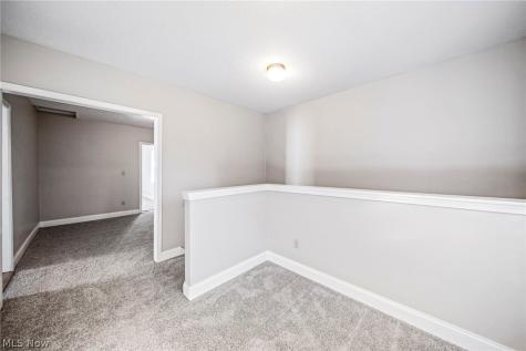 585-583 E Buchtel Avenue Akron OH 44304