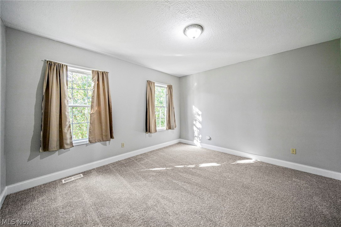 585-583 E Buchtel Avenue Akron OH 44304