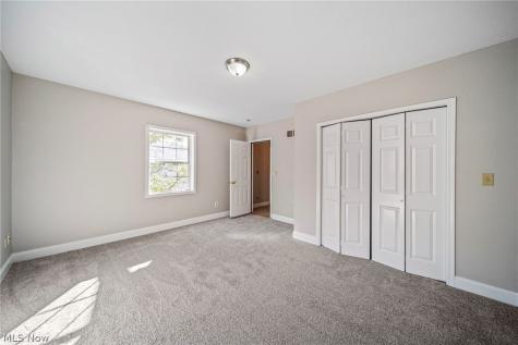 585-583 E Buchtel Avenue Akron OH 44304