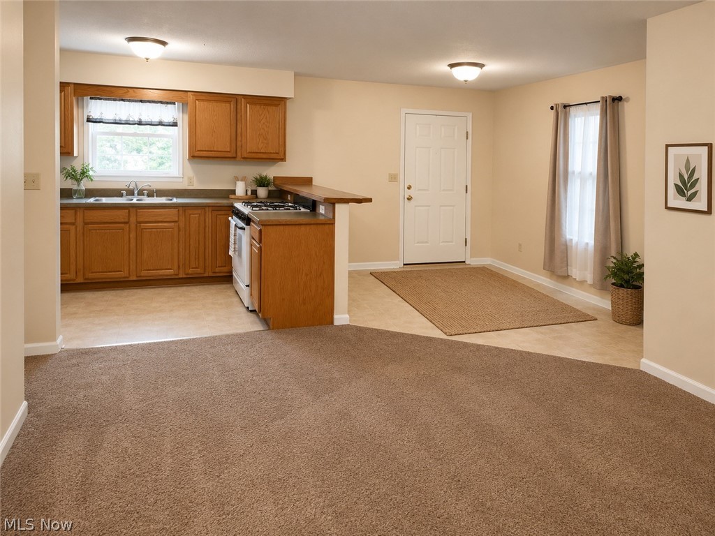 585-583 E Buchtel Avenue Akron OH 44304