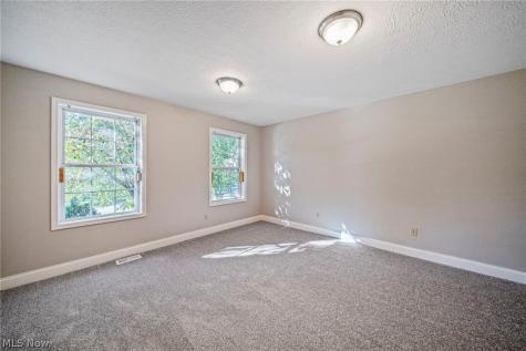 585-583 E Buchtel Avenue Akron OH 44304