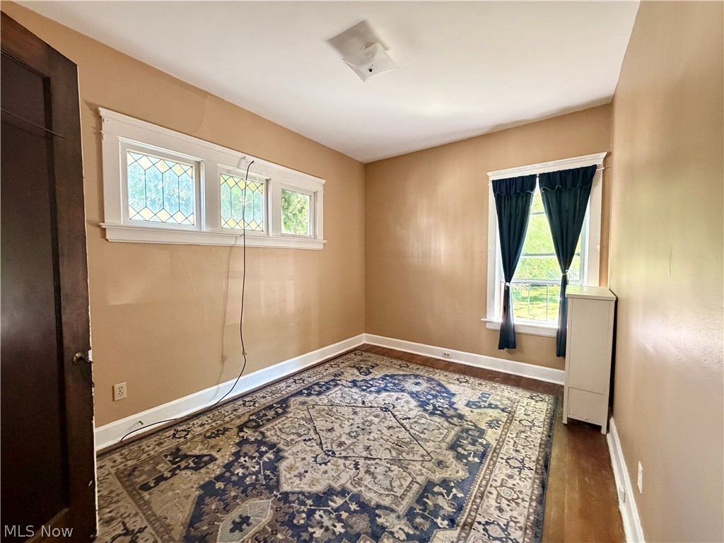 16913 Bradgate Avenue Cleveland OH 44111