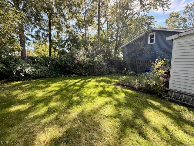 16913 Bradgate Avenue Cleveland OH 44111