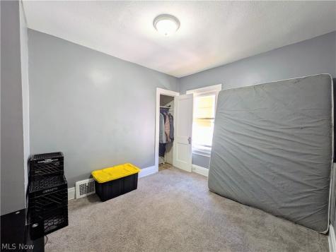 11302 Parkview Avenue Cleveland OH 44104