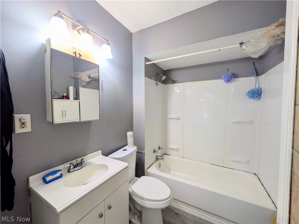 11302 Parkview Avenue Cleveland OH 44104