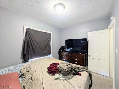 11302 Parkview Avenue Cleveland OH 44104