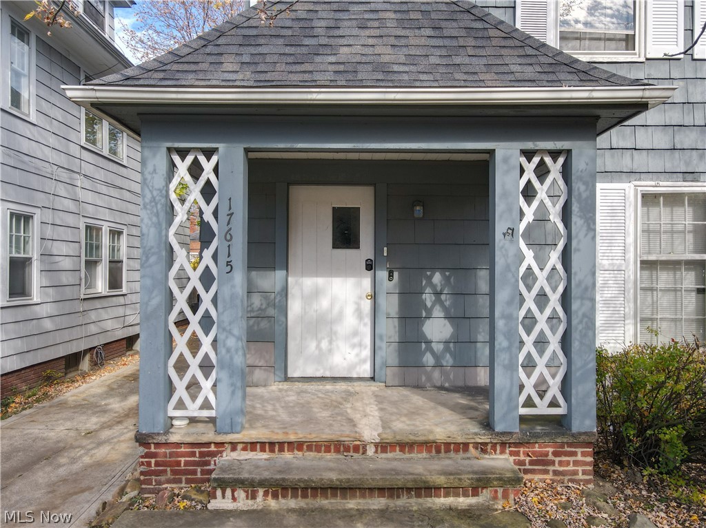 17615 Winslow Road Shaker Heights OH 44120