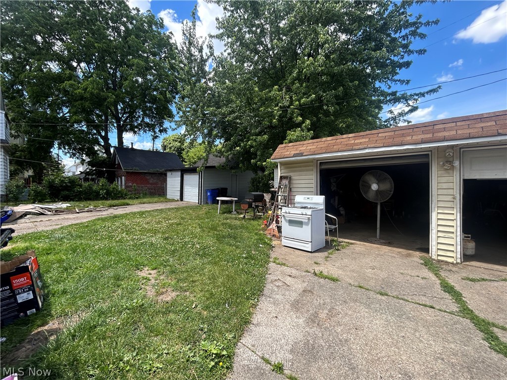 3946 Woodbridge Avenue Cleveland OH 44109