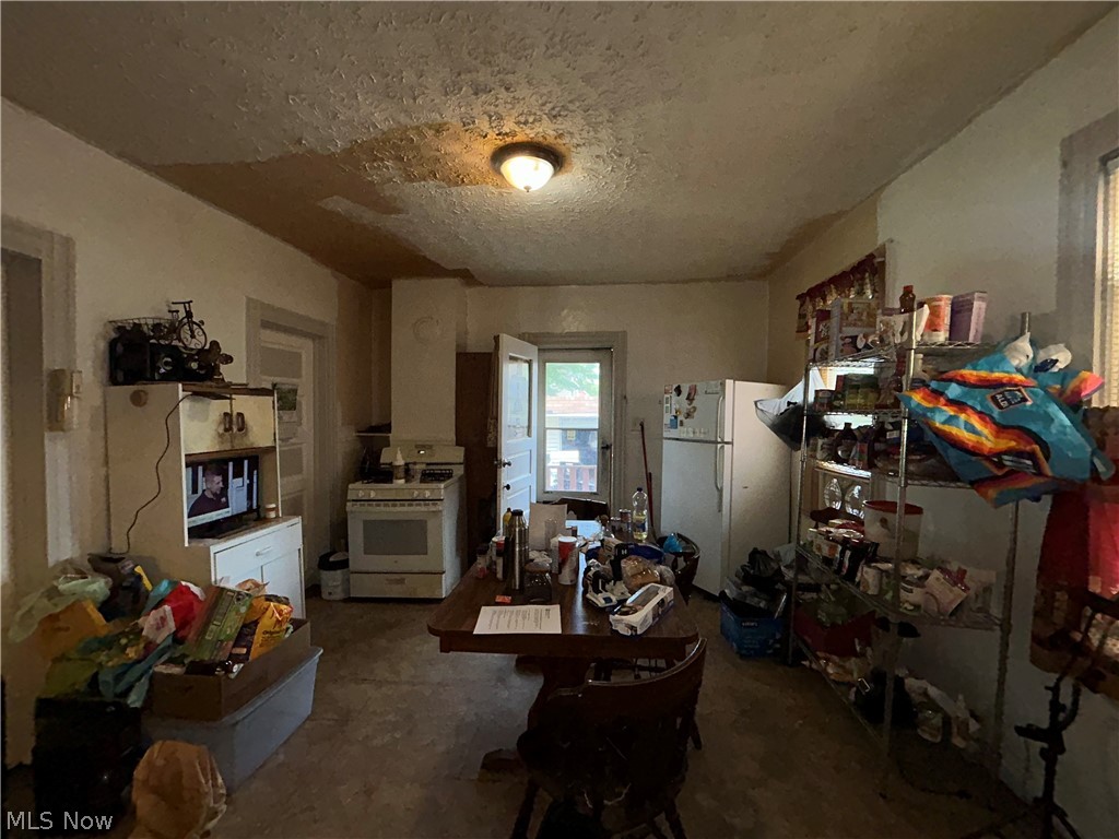 3946 Woodbridge Avenue Cleveland OH 44109