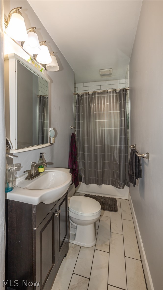 1337 W 67th Street Cleveland OH 44102