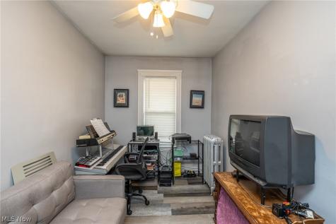 1337 W 67th Street Cleveland OH 44102