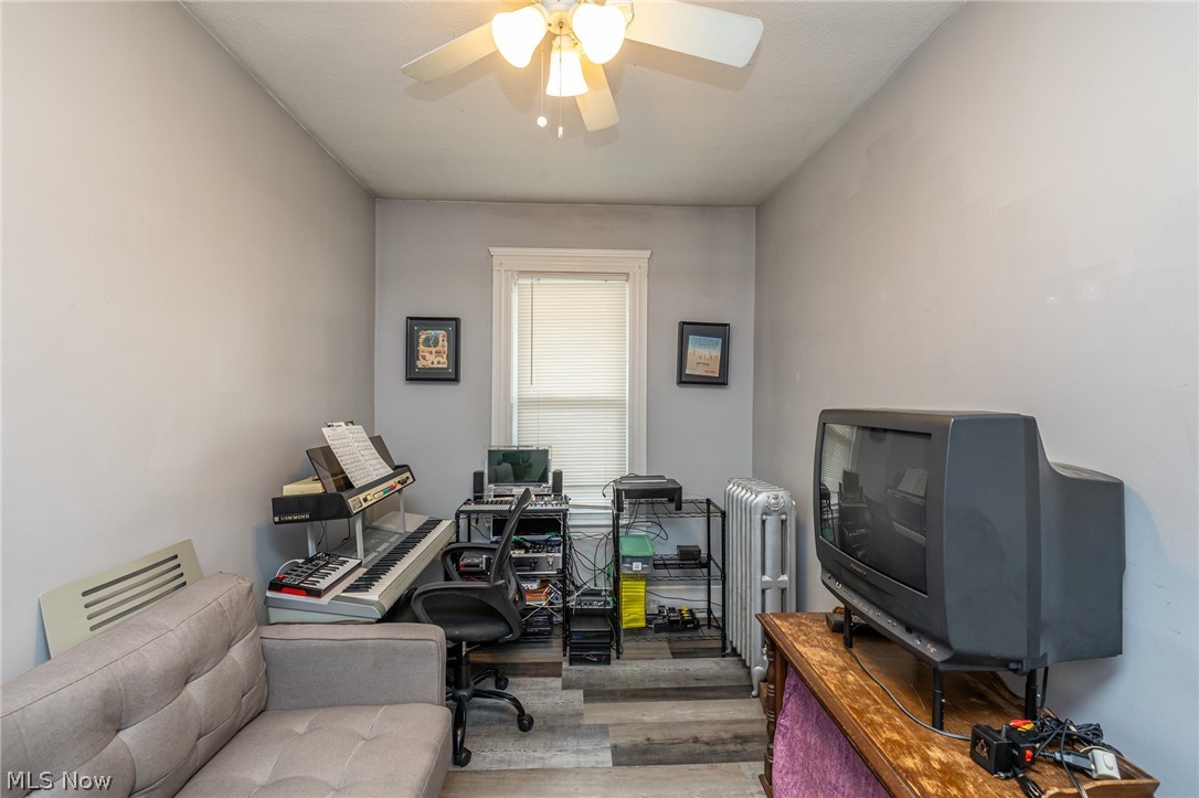 1337 W 67th Street Cleveland OH 44102