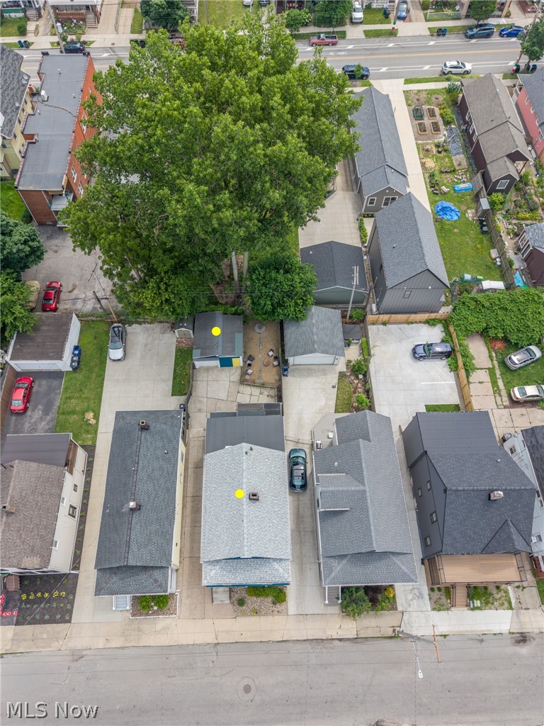 1337 W 67th Street Cleveland OH 44102