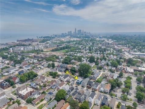 1337 W 67th Street Cleveland OH 44102