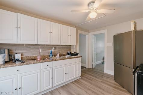 379 E 162nd Street Cleveland OH 44110
