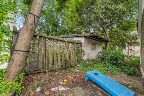 3107 Seymour Avenue Cleveland OH 44113