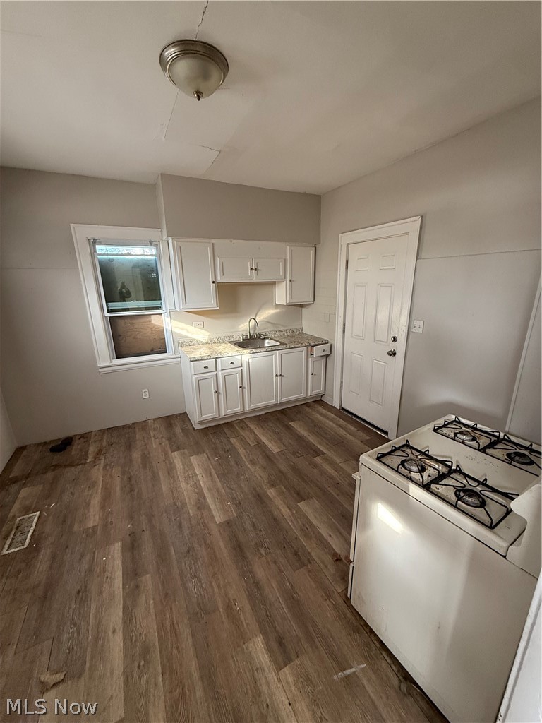 3476 E 104th Street Cleveland OH 44104